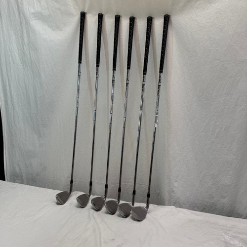 Vist Large View of Product Image Which is Used Adams Golf INSIGHT XTD2 Mens Iron Set RH 6I-SW