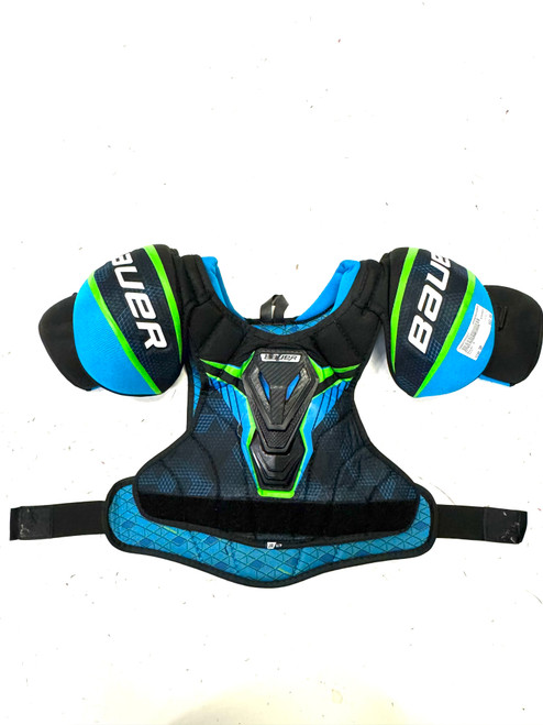 Vist Large View of Product Image Which is Used Bauer X Junior Shoulder Pads SM