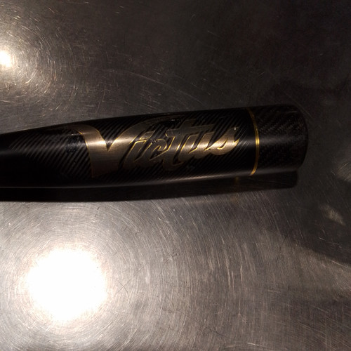 Vist Large View of Product Image Which is Used Victus VANDAL BB/SB USSSA 2 3/4 Bat 30"