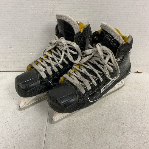 Vist Large View of Product Image Which is Used Bauer SUPREME 1S Junior Goalie Skate Junior 05.5