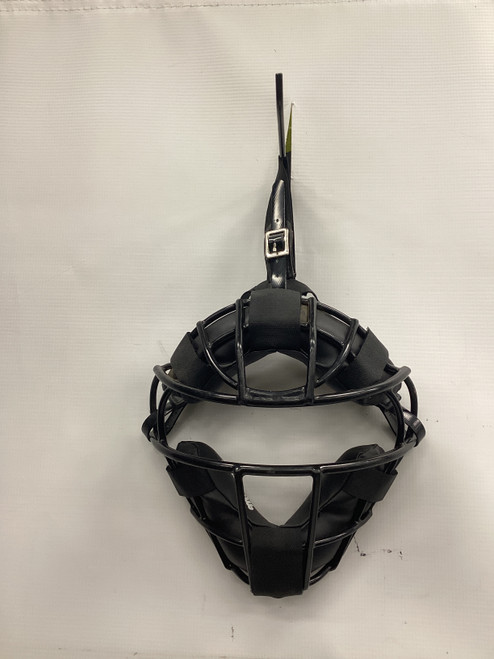 Vist Large View of Product Image Which is Used Markwort UMP MASK Umpire Mask
