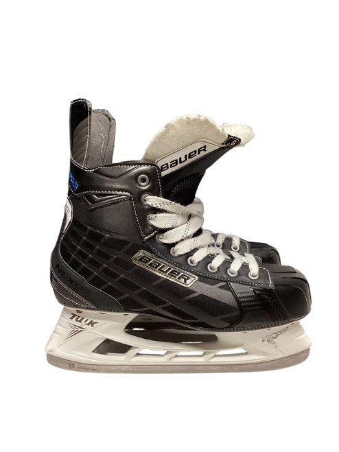 Vist Large View of Product Image Which is Used Bauer NEXUS 5000 Senior Hockey Skate Senior 9