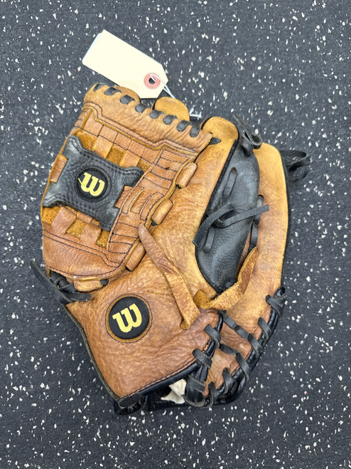 Vist Large View of Product Image Which is Used Wilson A2445 BB/SB Glove RH Throw Brown 11"