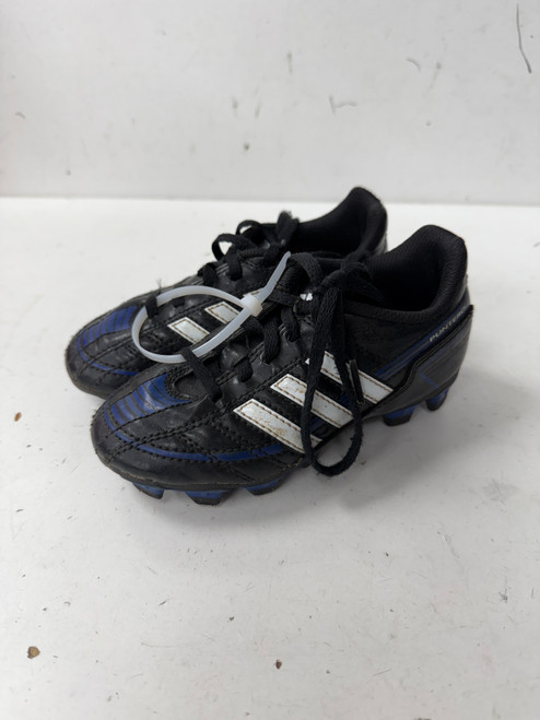 Vist Large View of Product Image Which is Used Adidas PUNTERO Soccer Cleats Black Youth 11.0