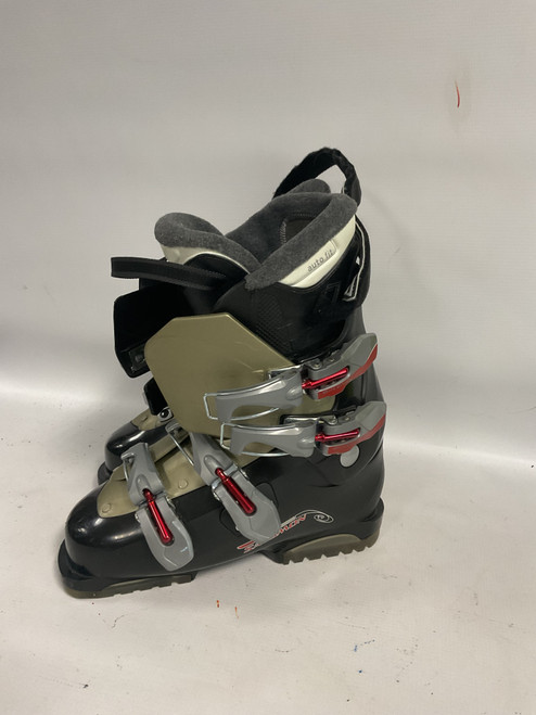 Vist Large View of Product Image Which is Used Salomon PERFORMA 5 Womens DH Ski Boot Black 240 MP - J06 - W07