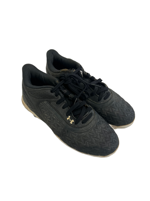 Vist Large View of Product Image Which is Used Under Armour Leadoff Jr 4 BB/SB Cleats