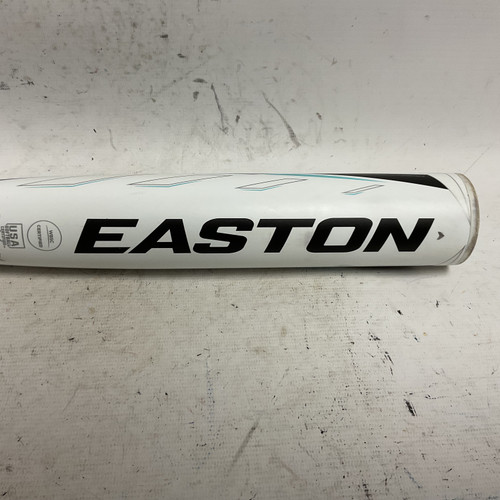 Vist Large View of Product Image Which is Used Easton FP23GH11 BB/SB Fastpitch Bat White And Grey 30"