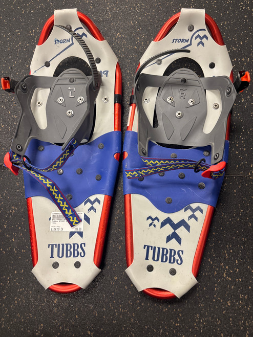 Vist Large View of Product Image Which is Used Tubbs Snowshoes Boys Grey 19"