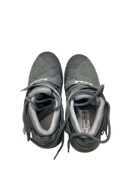 Vist Large View of Product Image Which is Used Nike Basketball Shoes M Grey Junior 04