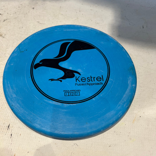 Vist Large View of Product Image Which is Used KESTREL PUTTER Disc Golf Putter Royal Blue