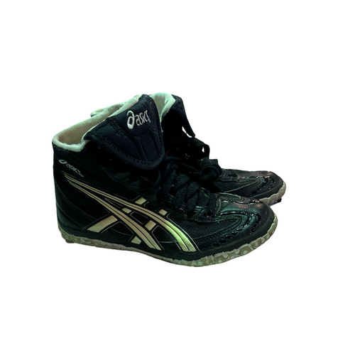 Vist Large View of Product Image Which is Used Asics Wrestling Shoes Black Junior 01
