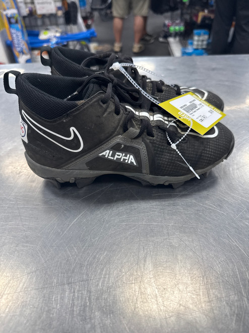 Vist Large View of Product Image Which is Used Nike Jr FB Cleats Black Junior 04.5