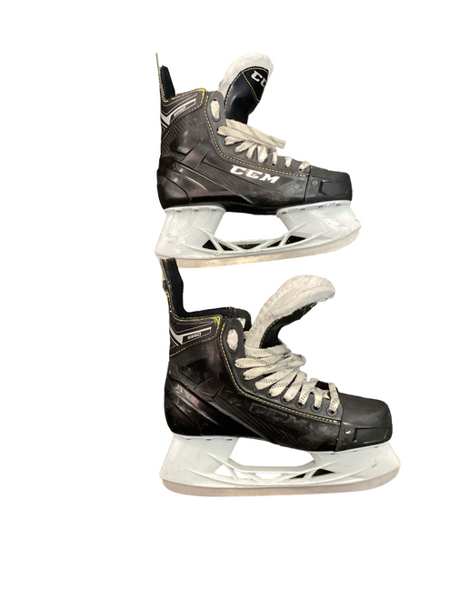 Vist Large View of Product Image Which is Used CCM SUPER TACKS 9350 Senior Hockey Skate Senior 7