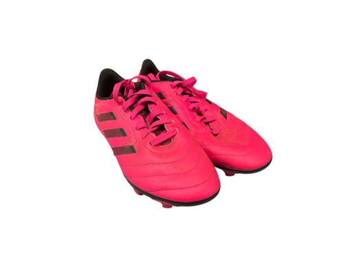 Vist Large View of Product Image Which is Used Adidas Soccer Cleats Pink Junior 02.5