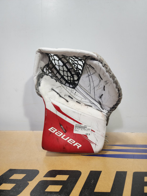 Vist Large View of Product Image Which is Used Bauer VAP HYPERLITE 2 Senior Goalie Catcher White