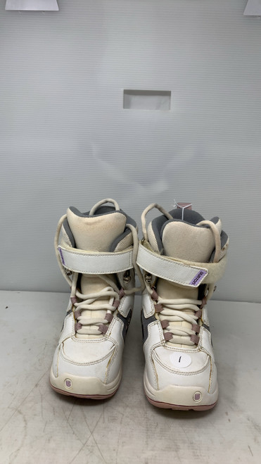 Vist Large View of Product Image Which is Used Burton FREESTYLE Girls Snowboard Boots White Junior 01