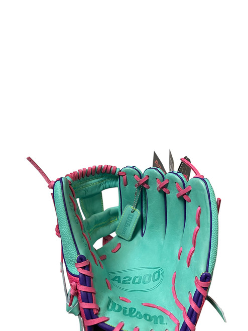 Vist Large View of Product Image Which is New Wilson A2000 RHT 11.5 Fall25