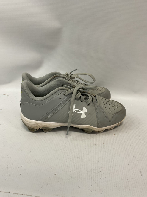 Vist Large View of Product Image Which is Used Under Armour LEADOFF BB/SB Cleats Grey Senior 5