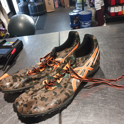 Vist Large View of Product Image Which is Used Asics Track & Field Cleats Adult Green Senior 14