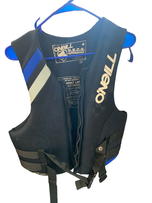 Used O'Neill Adult PFD Black LG 11842-S000220872 Vist Large View of Product Image Which is Used O'Neill Adult PFD Black LG