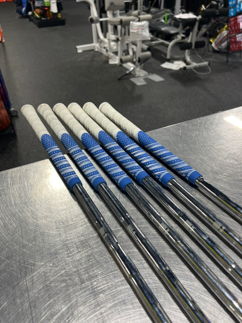 Used Mizuno MP-18 FORGED Mens Iron Set RH 5I-PW 11825-S000034438 Vist Large View of Product Image Which is Used Mizuno MP-18 FORGED Mens Iron Set RH 5I-PW
