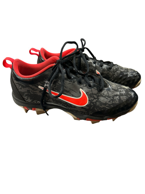Vist Large View of Product Image Which is Used Nike FASTFLEX BB CLEATS 5.5 BB/SB Cleats Black And Red Junior 05.5