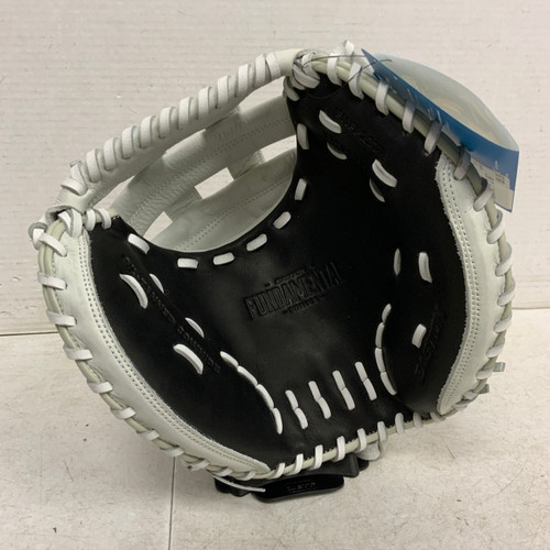 Vist Large View of Product Image Which is New FUNDAMENTAL FP 33 RHT