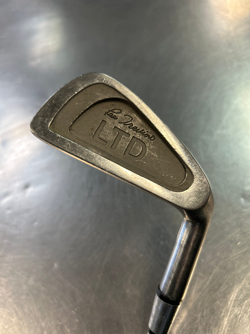 Vist Large View of Product Image Which is Used FAULTLESS Mens Individual Iron RH 8 Iron