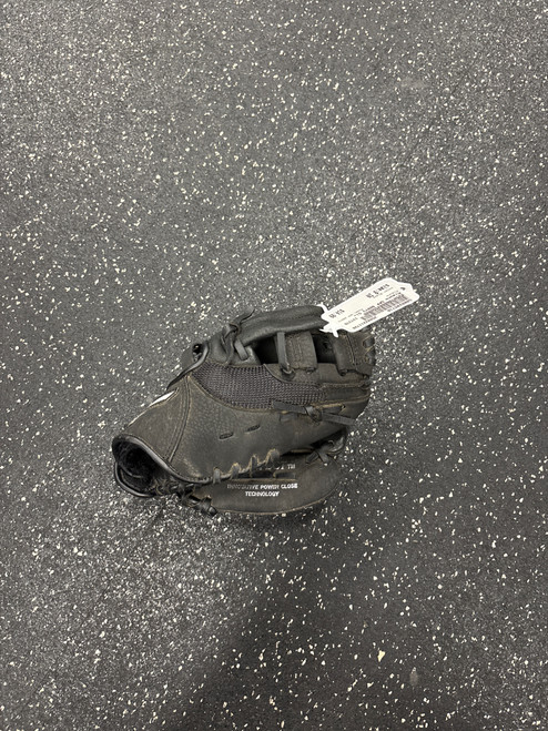 Vist Large View of Product Image Which is Used Mizuno GPP 900Y3 BB/SB Glove RH Throw Black 9"