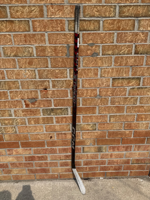 Vist Large View of Product Image Which is Used CCM JETSPEED FT5 PRO Junior One Piece Left Grip 50 Flex