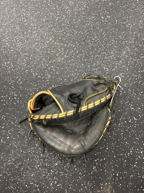 Vist Large View of Product Image Which is Used Rawlings GGE325BGCM BB/SB Catchers RH Throw Black 32 1/2"