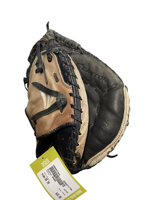 Vist Large View of Product Image Which is Used Easton GR200 Baseball/Softball Catchers Right Hand Throw Brown 28"