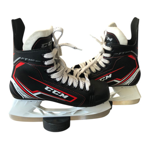 Vist Large View of Product Image Which is Used CCM FT340 Intermediate Hockey Skate Intermediate 5.0