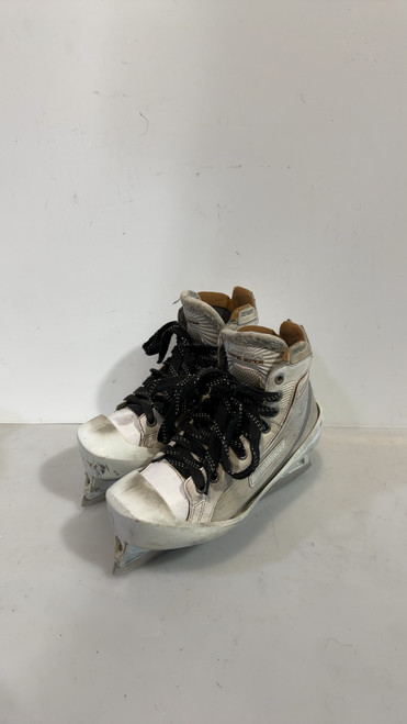 Vist Large View of Product Image Which is Used Bauer SUPREME ONE 80 LE SZ 5 Intermediate Goalie Skate Intermediate 5.0