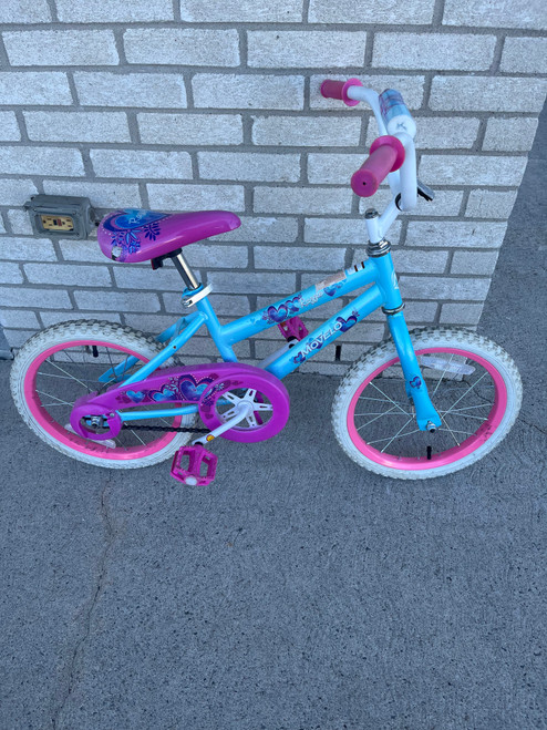 Vist Large View of Product Image Which is Used MOVELO RAZZLE BMX Bike Girls Royal Blue 18"