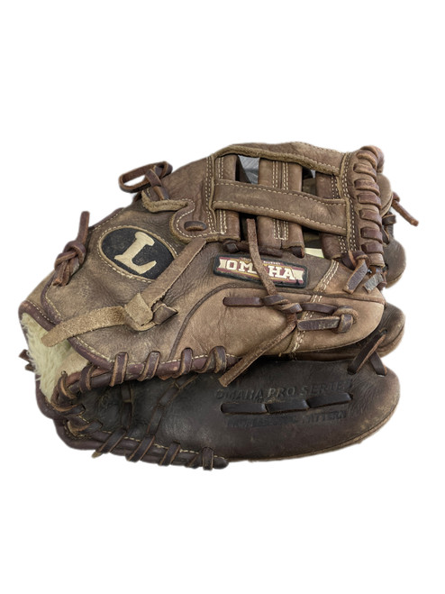Vist Large View of Product Image Which is Used Louisville Slugger OPRO1175 BB/SB Glove RH Throw Brown 11 3/4"