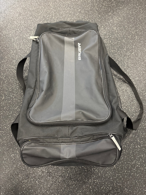 Vist Large View of Product Image Which is Used Bauer Sr Hockey Carry Black