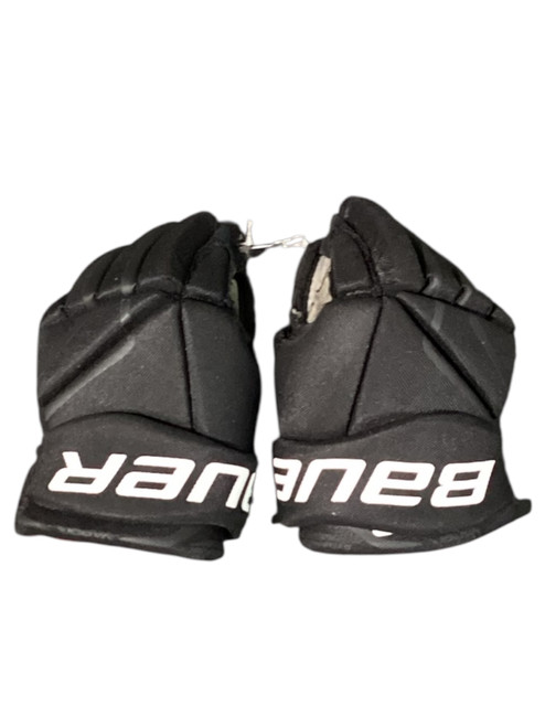 Vist Large View of Product Image Which is Used Bauer VAPOR X EDGE Youth Gloves None 9"