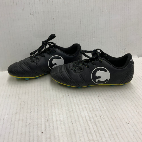 Vist Large View of Product Image Which is Used Puma Soccer Cleats Black Junior 03