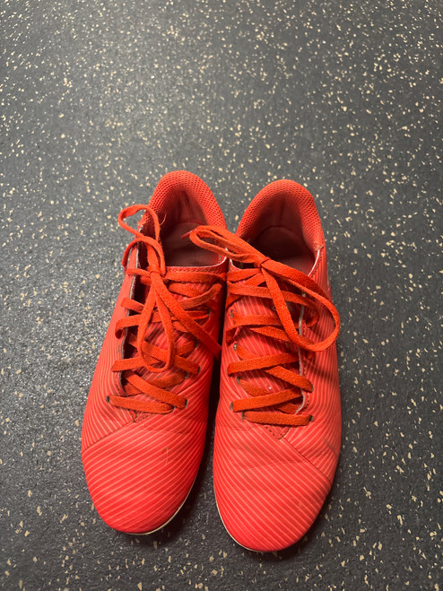 Vist Large View of Product Image Which is Used Adidas NEMESIS Soccer Cleats Red Junior 03