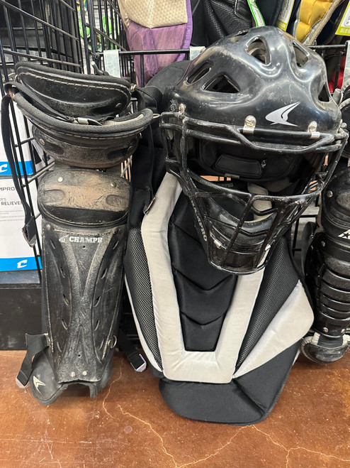 Vist Large View of Product Image Which is Used Champro 3 PC CATCHERS SET Catchers Helmet w/Mask Black MD