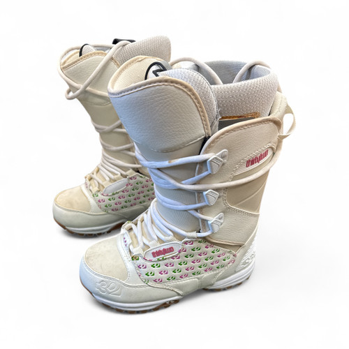 Vist Large View of Product Image Which is Used ThirtyTwo LASHED W Womens Snowboard Boots White Senior 6
