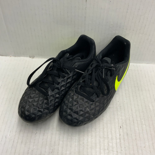 Vist Large View of Product Image Which is Used Nike Soccer Cleats Black Junior 03.5