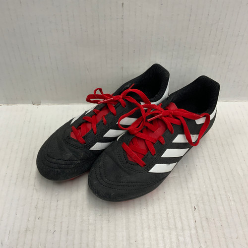 Vist Large View of Product Image Which is Used Adidas Soccer Cleats Red Junior 01
