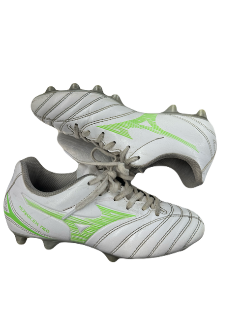 Vist Large View of Product Image Which is Used MIZUNO Soccer Cleats White Junior 03