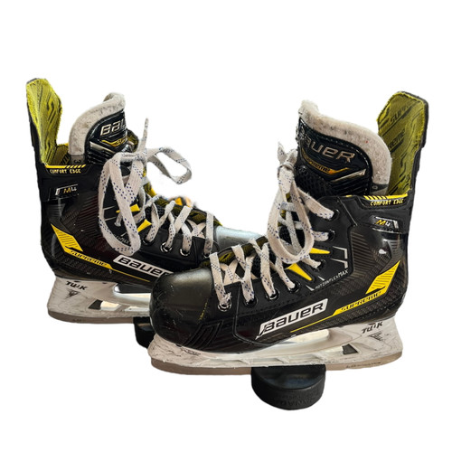 Vist Large View of Product Image Which is Used Bauer SUPREME M4 Junior Hockey Skate Junior 03