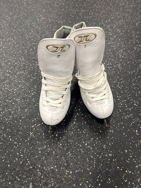 Vist Large View of Product Image Which is Used DBX Girls Figure Skate White Junior 01