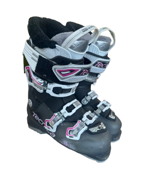 Vist Large View of Product Image Which is Used Tecnica TEN.2 Womens DH Ski Boot Black And White 245 MP - M06.5 - W07.5