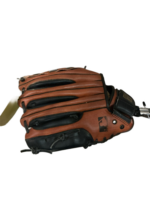 Vist Large View of Product Image Which is Used Wilson WILSON A2495 BB/SB First Base RH Throw Brown 11"