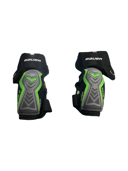 Vist Large View of Product Image Which is Used Bauer ONE.6 Senior Elbow Pads S/M